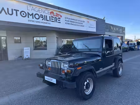 Jeep Wrangler 2.5 SE