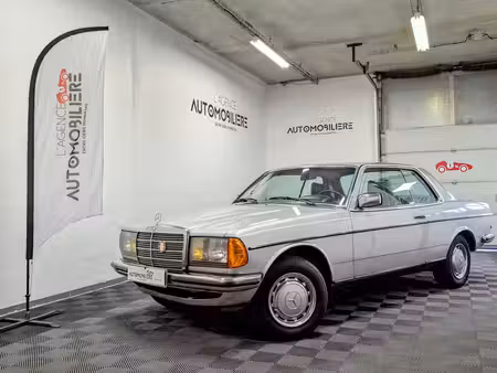 Mercedes-Benz Classe E 230 C