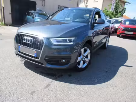 Audi Q3 2.0 TDI 140 S line