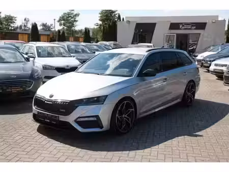 Škoda Octavia RS 2.0 TSI 245