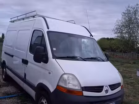 Renault Master 2.5 dCi 120