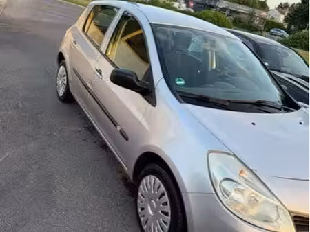 Renault Clio 1.2 75