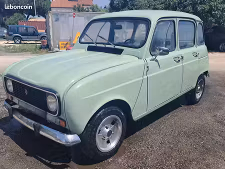Renault R4 4L