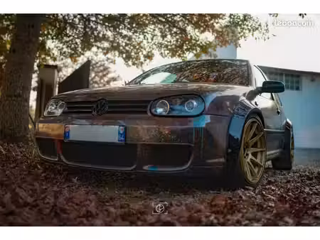 Volkswagen Golf R32 1.9 TDI 110