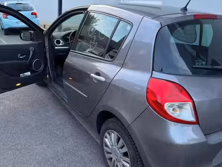 Renault Clio 1.6 110