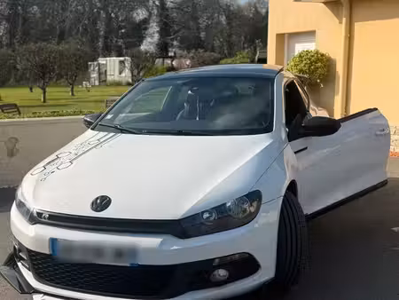 Volkswagen Scirocco 2.0 TDI 140