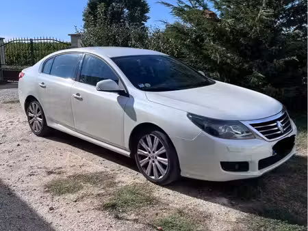 Renault Latitude 2.0 dCi 175 Latitude