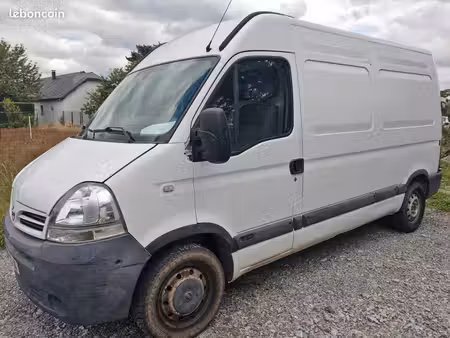 Nissan Interstar 2.5 dCi 120