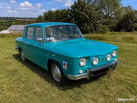 Renault R8