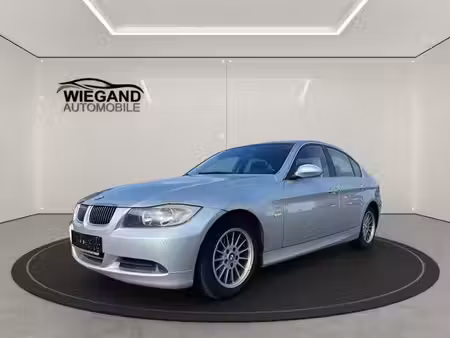 BMW Série 3 325i 2.5 218