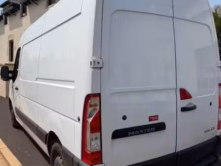 Renault Master 2.3