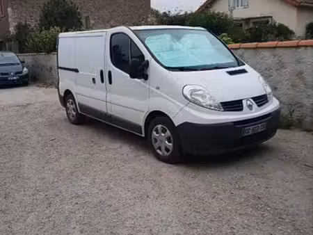 Renault Trafic 2.0 dCi 90