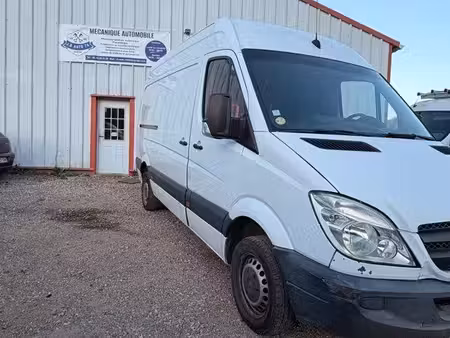 Mercedes-Benz Sprinter 213 129