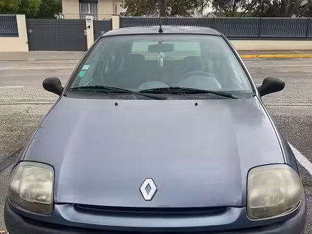 Renault Clio 1.9 D 65