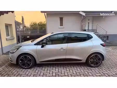Renault Clio 0.9 90