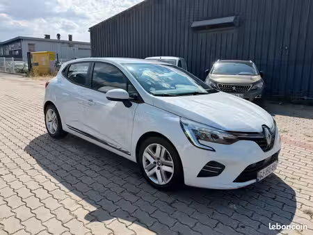 Renault Clio E-Tech 1.6 145 Équilibre