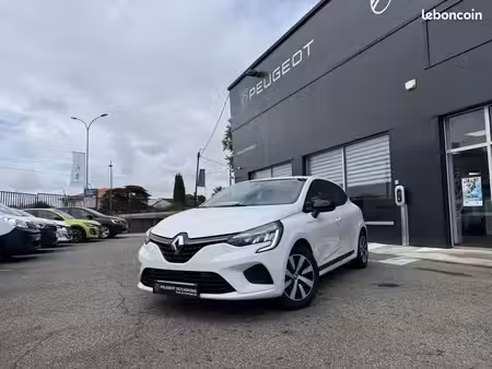 Renault Clio E-Tech 1.6 145 Équilibre