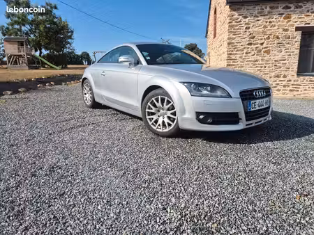 Audi TT 2.0 TFSI 200