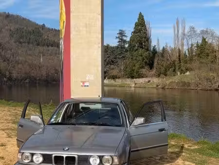 BMW Série 5 525i