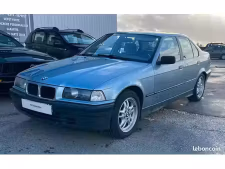 BMW Série 3 318i 1.8 115