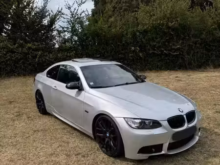 BMW Série 3 330d 3.0 231