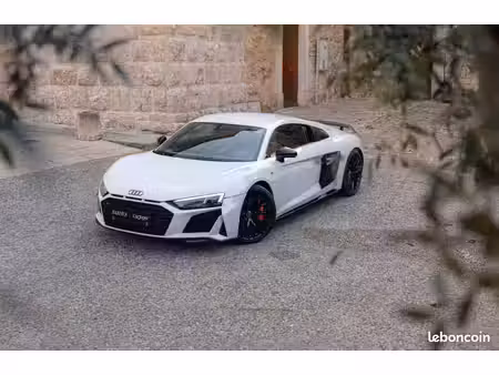 Audi R8 V10 5.2 620