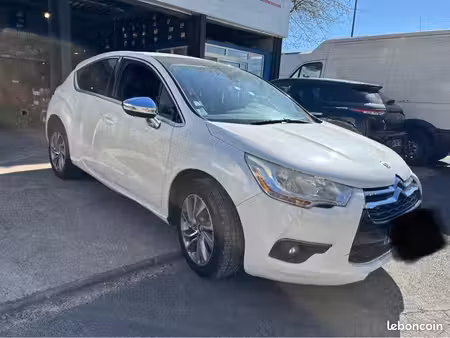 DS 4 2.0 HDi 135