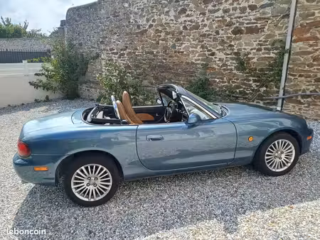 Mazda MX5 1.6 110