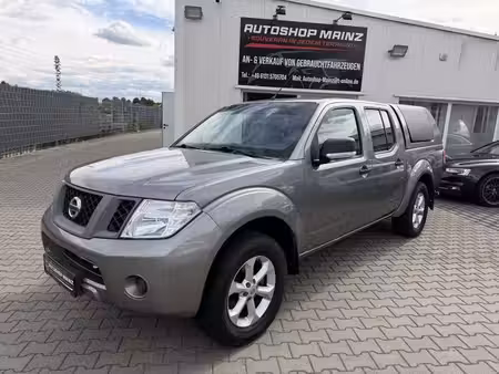 Nissan Navara Double Cab 2.5 dCi 144 XE 4x4