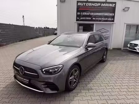 Mercedes-Benz Classe E E 300 AMG Line