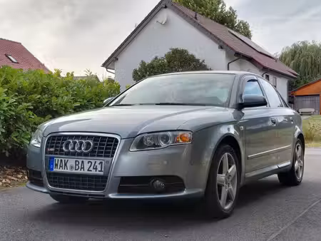Audi A4 V6 3.2 FSI 256 S line quattro