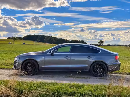 Audi A5 2.0 TDI 177