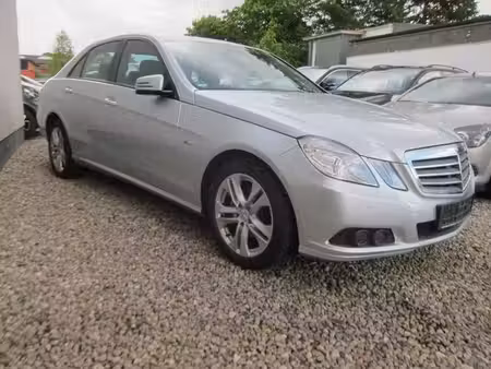 Mercedes-Benz Classe E E 220 2.1 CDI 170 Elegance