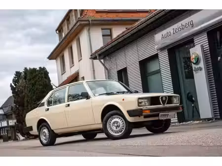 Alfa Romeo Alfetta 2.0