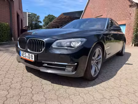 BMW Série 7 760i V12 6.0 544 Individual