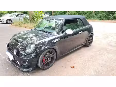 Mini Cabrio John Cooper Works 1.6 211
