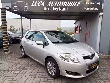 Toyota Auris 1.6 124