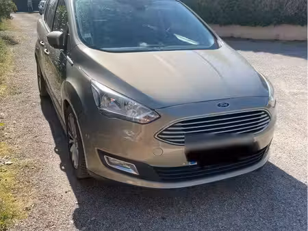 Ford Grand C-max 1.5 TDCi 120 SE