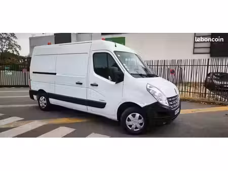 Renault Master 2.3 dCi 125