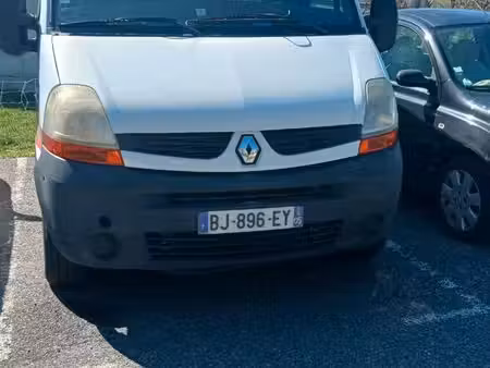 Renault Master 2.5 dCi 100