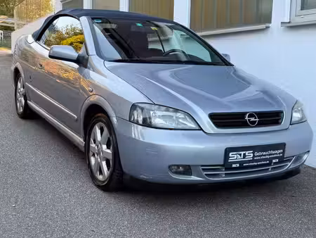 Opel Astra 2.2 147 Edition