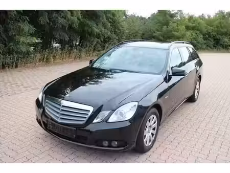 Mercedes-Benz Classe E E 200