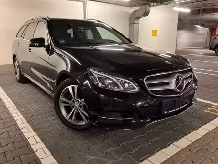 Mercedes-Benz Classe E E 350 V6 3.0 252 Avantgarde 4Matic