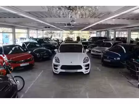 Porsche Macan Turbo V6 3.6 400 4x4