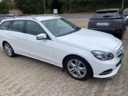 Mercedes-Benz Classe E E 200