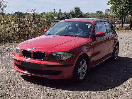 BMW Série 1 118i 2.0 143