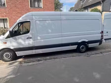 Mercedes-Benz Sprinter 