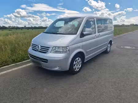 Volkswagen Transporter T5 2.5 TDI 131