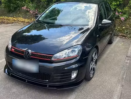 Volkswagen Golf 1.6 TDI 105