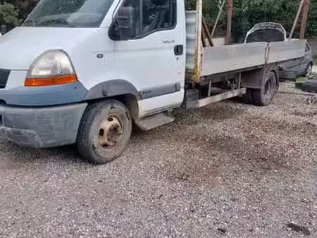 Renault Mascott V6 3.0